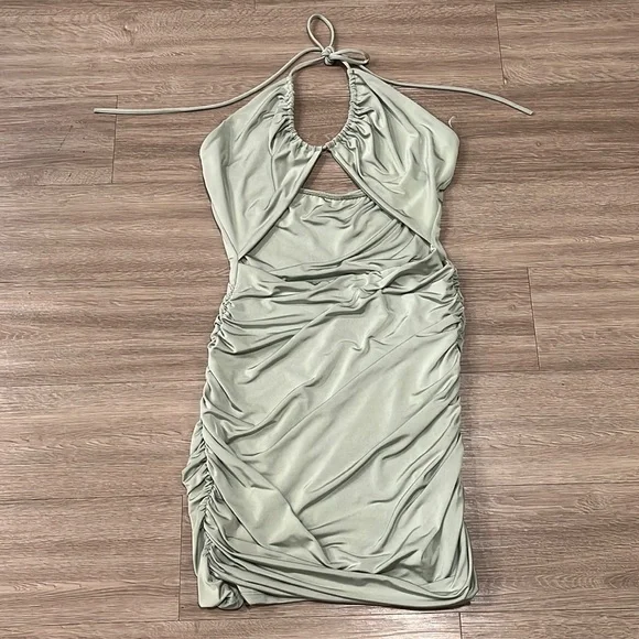 sachin and babi light blue dress Perfect Stranger Shea Halter Maxi Dress Taupe Print